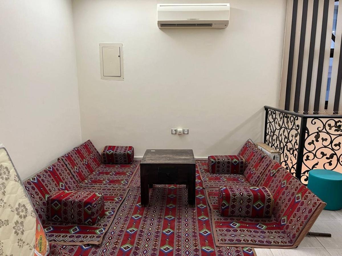 The Villa Hostel - By Lunar Abu Dabi Exterior foto