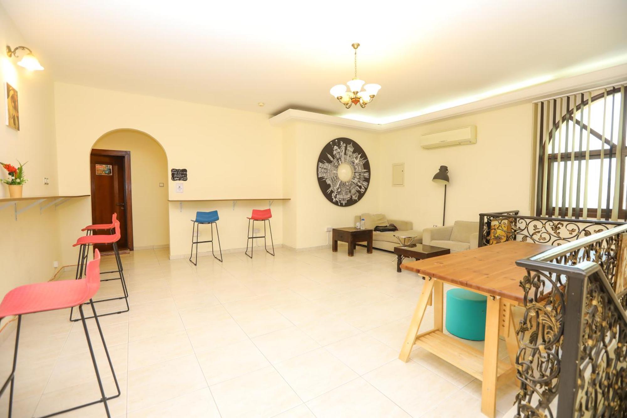 The Villa Hostel - By Lunar Abu Dabi Exterior foto